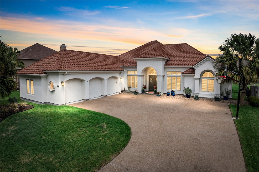 8126 Marseille Drive Corpus Christi TX 78414