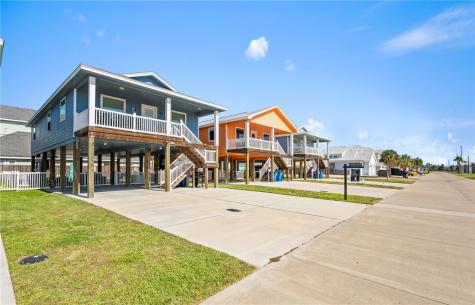 180 Paradise Pointe Drive Port Aransas TX 78373