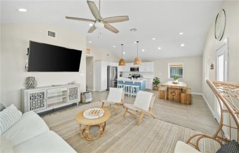 180 Paradise Pointe Drive Port Aransas TX 78373