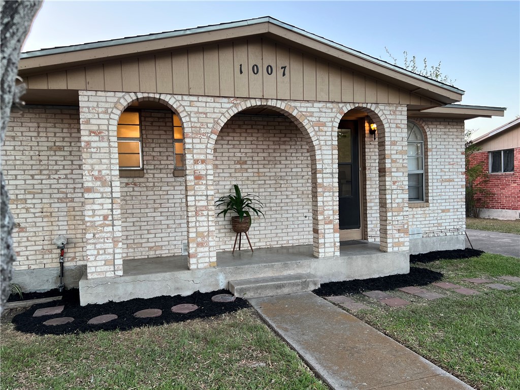 1007 Northcliff Drive Portland TX 78374