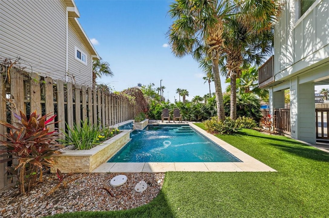 1000 Private Road E Port Aransas TX 78373