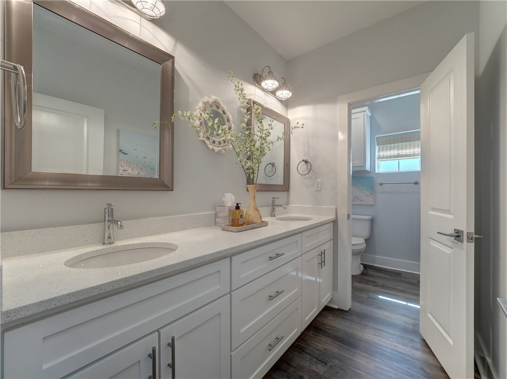 114 Backside Drive Port Aransas TX 78373