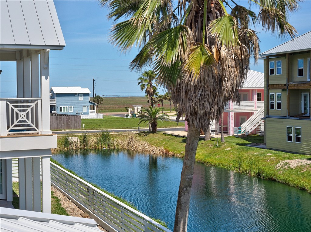 114 Backside Drive Port Aransas TX 78373