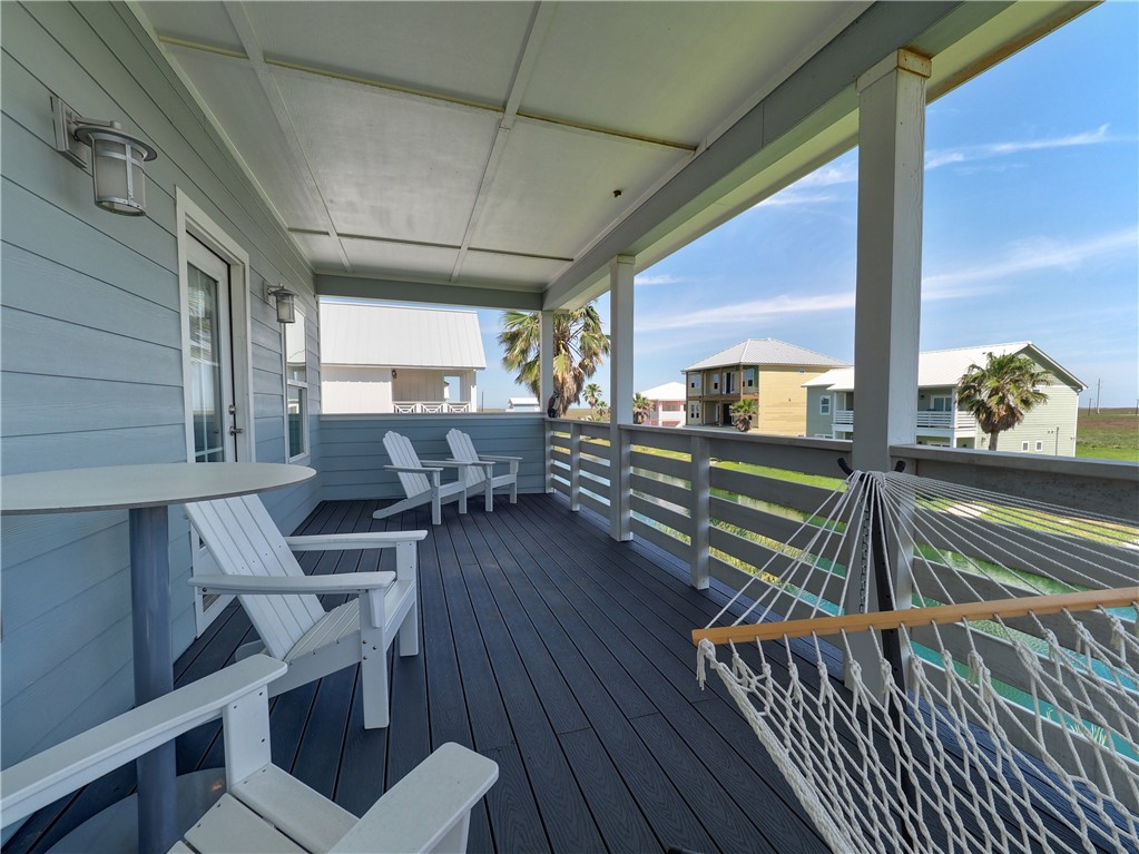 114 Backside Drive Port Aransas TX 78373