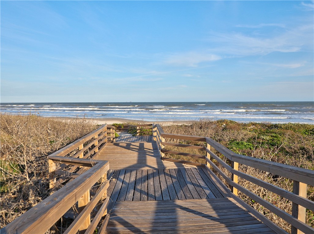 114 Backside Drive Port Aransas TX 78373