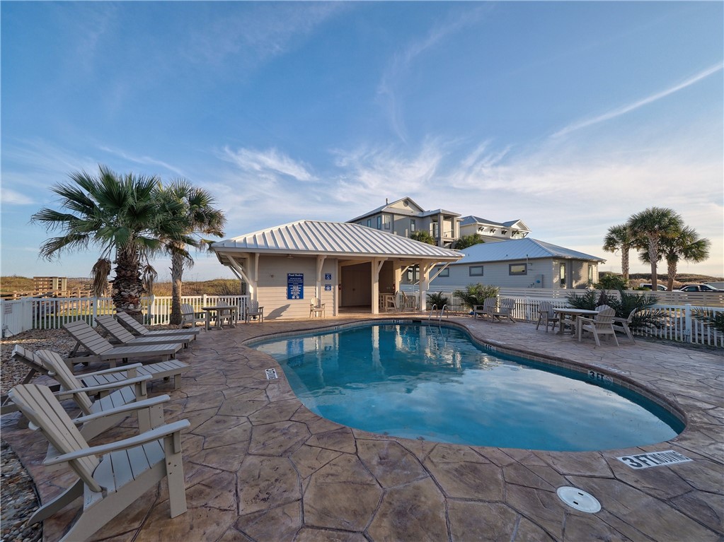 114 Backside Drive Port Aransas TX 78373