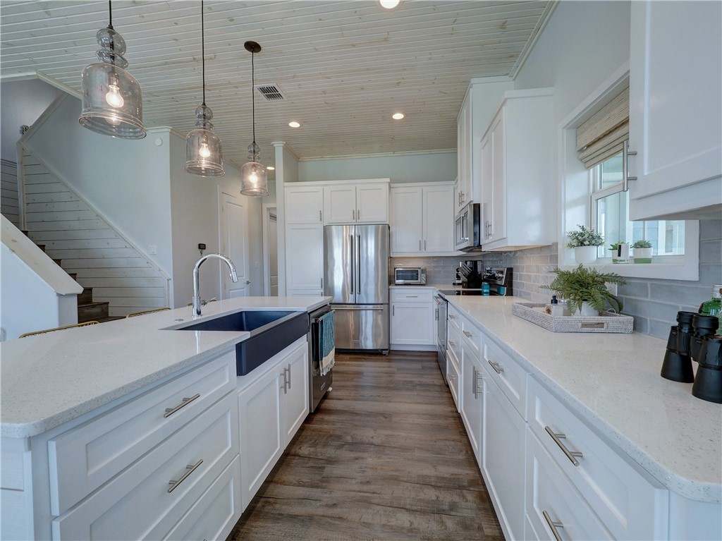 114 Backside Drive Port Aransas TX 78373