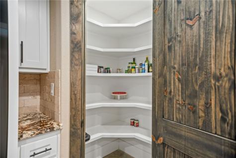 82 Circle Hook Port O'connor TX 77982