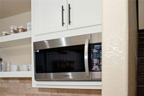 82 Circle Hook Port O'connor TX 77982