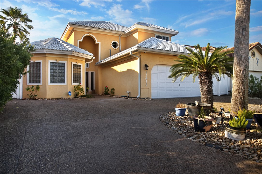 13953 Dasmarinas Drive Corpus Christi TX 78418