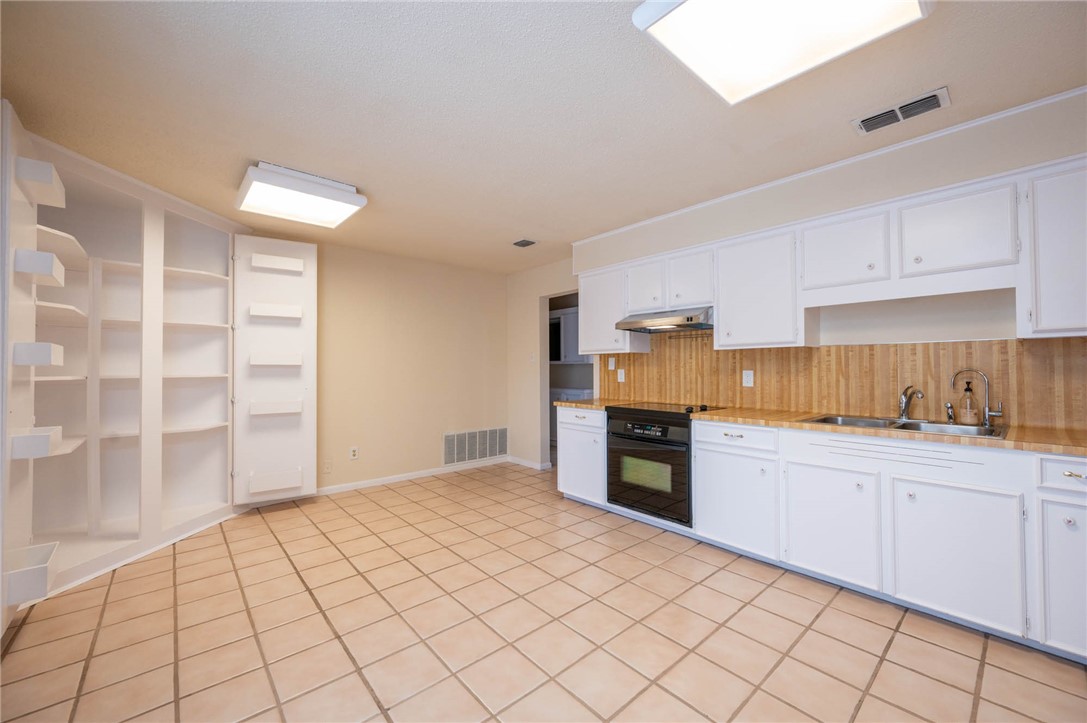 4925 Shadowbend Drive Corpus Christi TX 78413