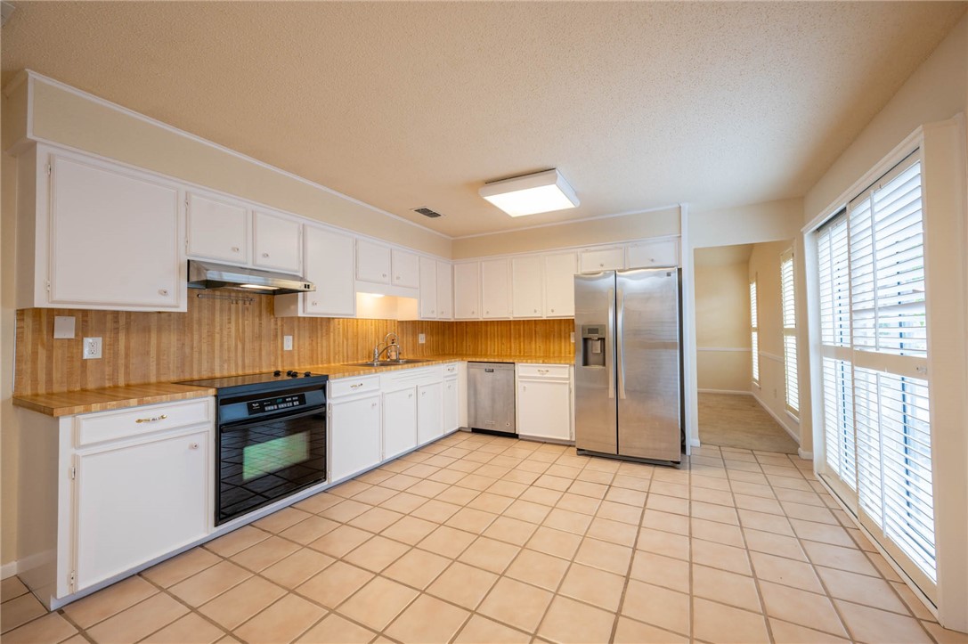 4925 Shadowbend Drive Corpus Christi TX 78413