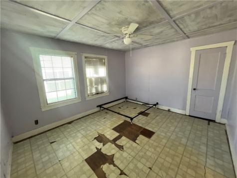 503 N Johnson Street Freer TX 78357