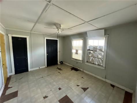 503 N Johnson Street Freer TX 78357