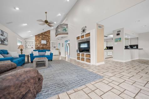 912 Waterview Portland TX 78374