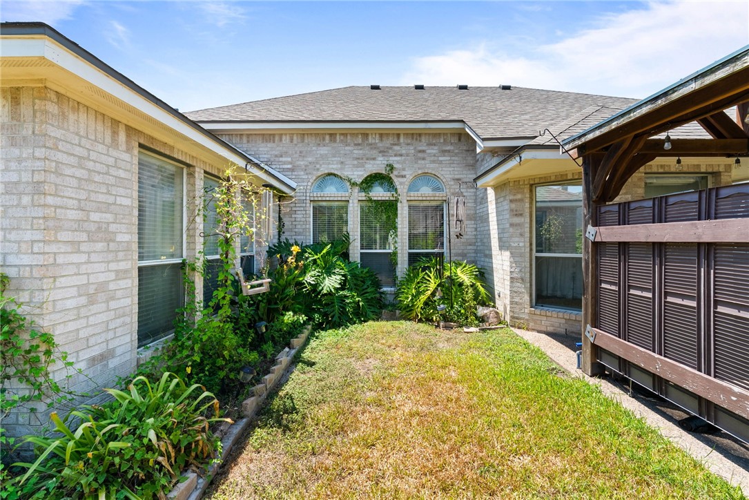 5630 Leicester Drive Corpus Christi TX 78414