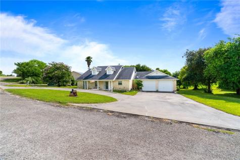 575 County Road 3651 Sandia TX 78383