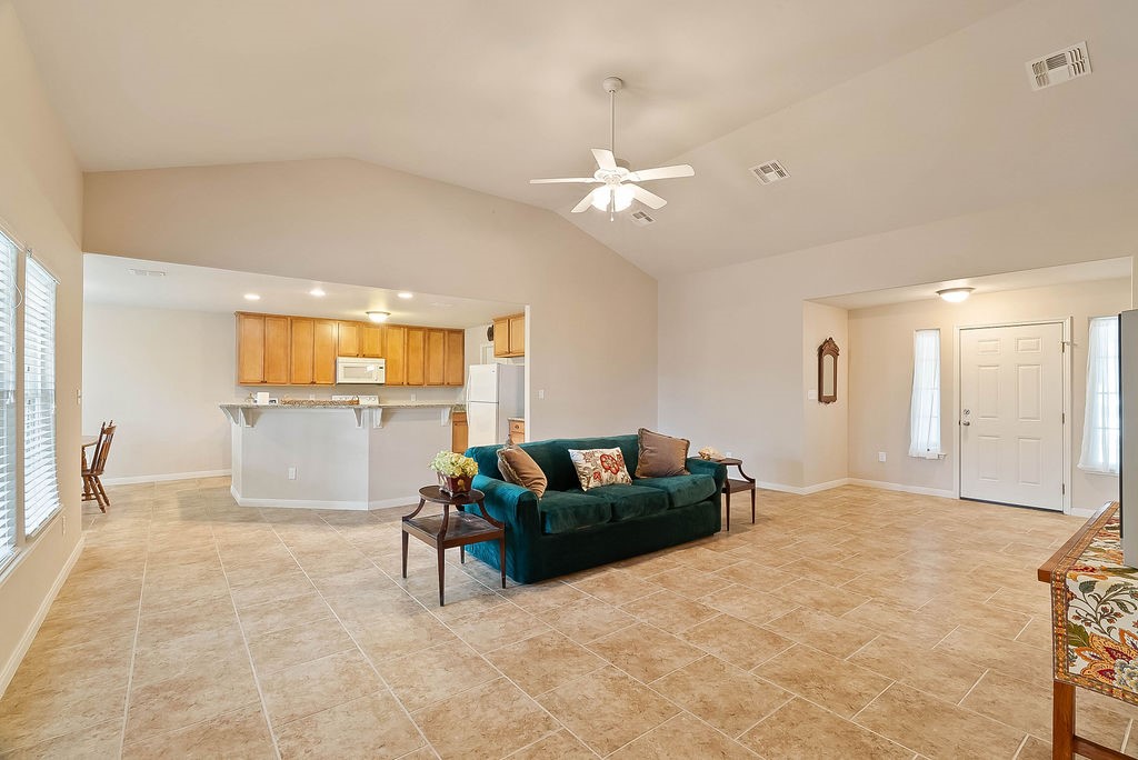 1506 N Live Oak Street Rockport TX 78382
