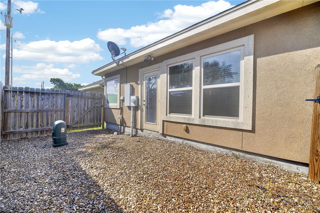 6934 Wooldridge C Corpus Christi TX 78414