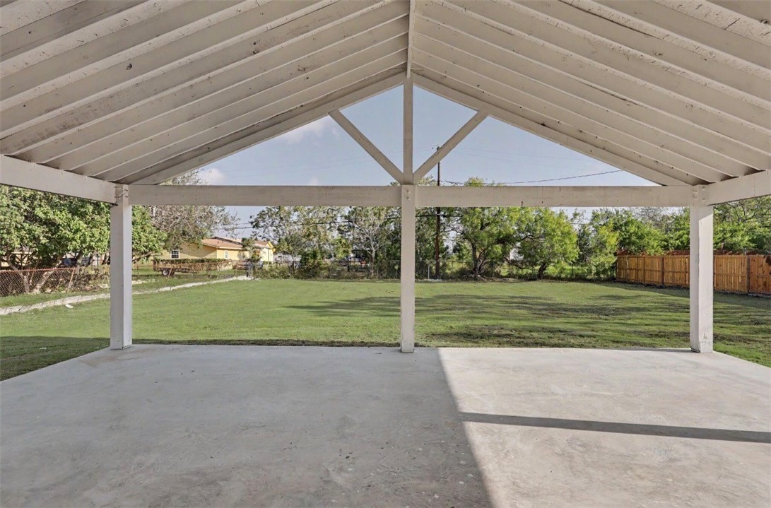 950 Mendoza Street Corpus Christi TX 78416