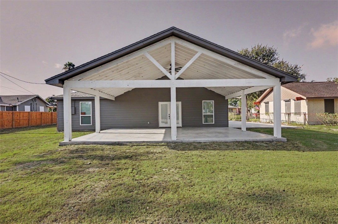 950 Mendoza Street Corpus Christi TX 78416