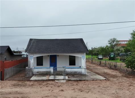 607 E North Street Hebbronville TX 78361