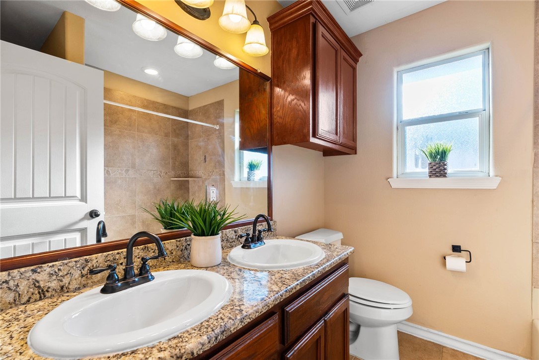 6114 Queen Bess Drive Corpus Christi TX 78414