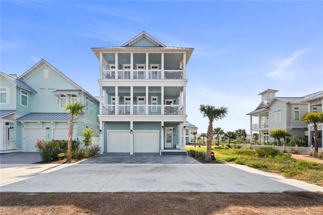 649 Sunset Avenue Port Aransas TX 78373