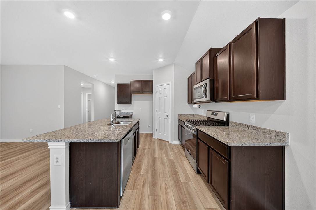 2326 Delightful Corpus Christi TX 78418