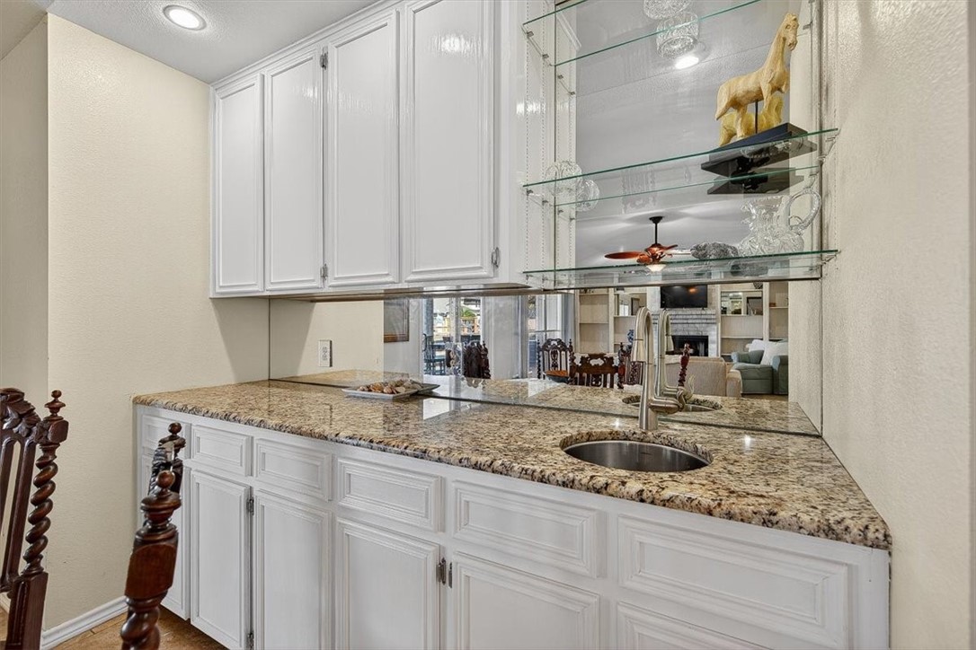 13822 Brigantine Drive Corpus Christi TX 78418