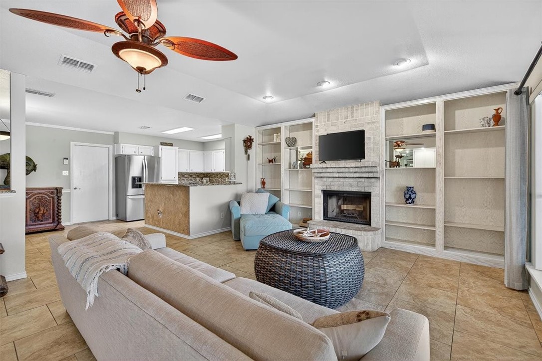 13822 Brigantine Drive Corpus Christi TX 78418