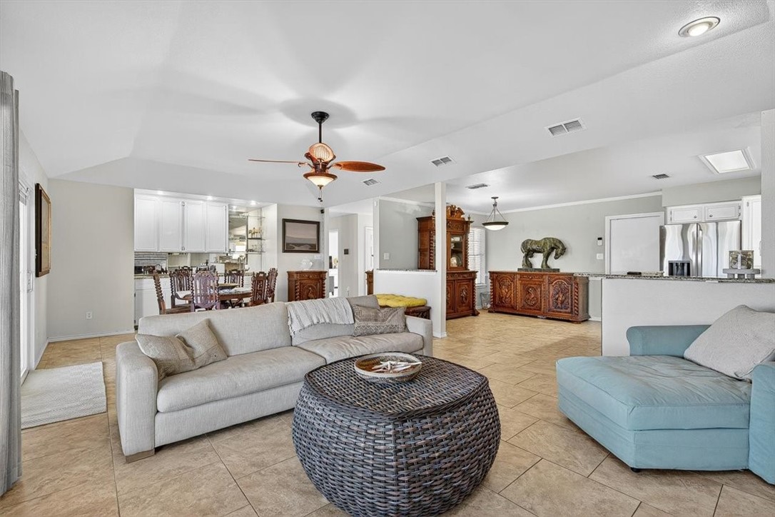 13822 Brigantine Drive Corpus Christi TX 78418