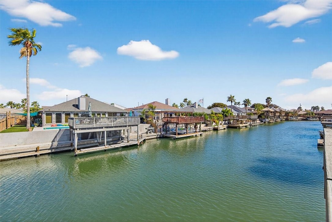 13822 Brigantine Drive Corpus Christi TX 78418