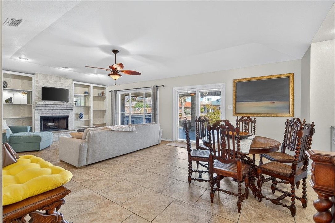 13822 Brigantine Drive Corpus Christi TX 78418