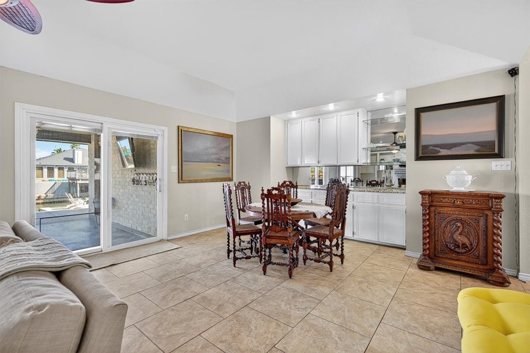 13822 Brigantine Drive Corpus Christi TX 78418