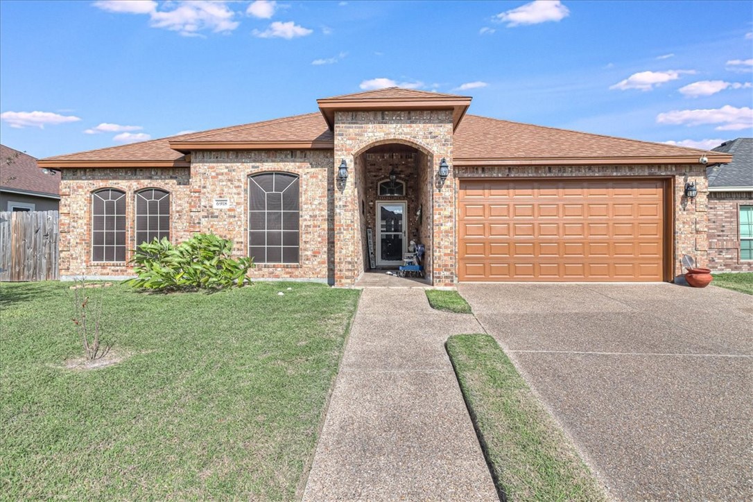 6918 Guinevere Street Corpus Christi TX 78414