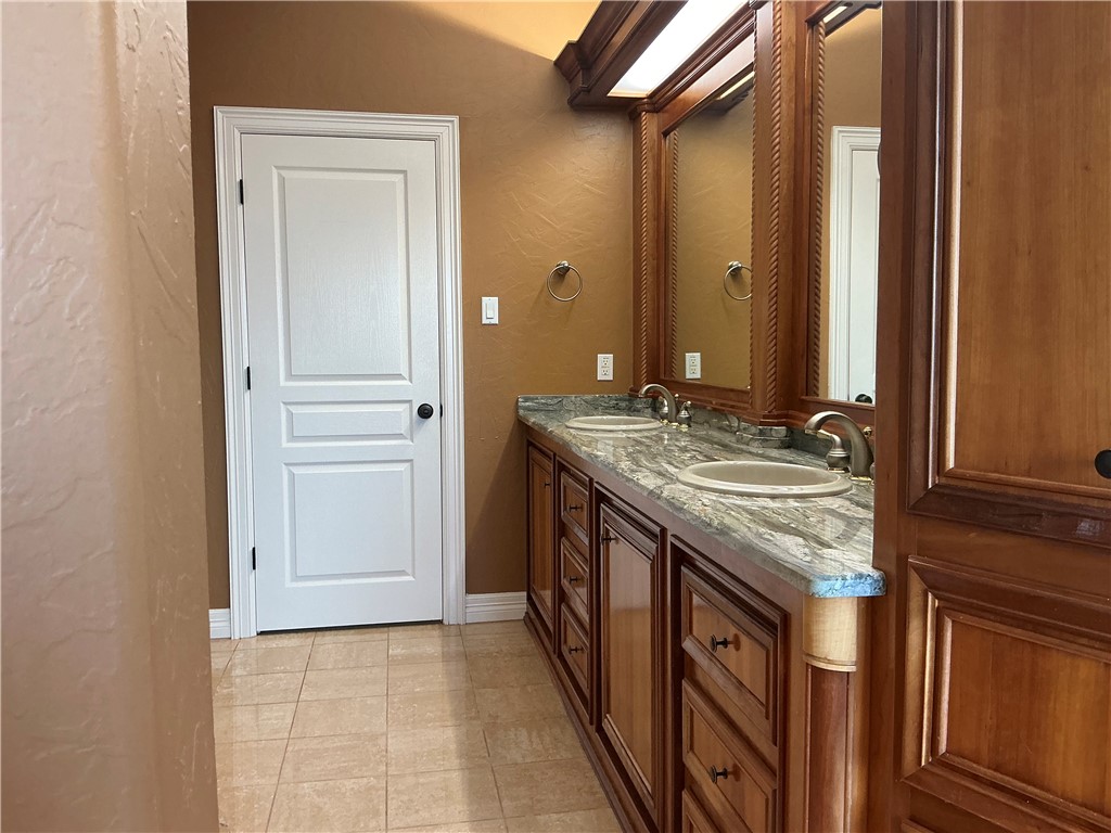 4302 Spring Creek Corpus Christi TX 78410