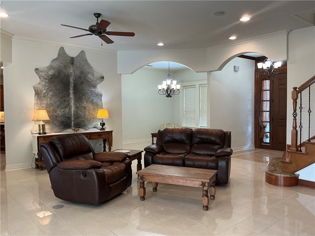 4302 Spring Creek Corpus Christi TX 78410