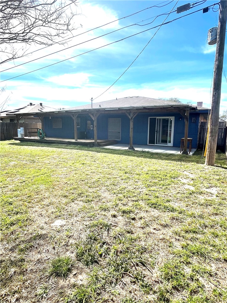 744 Alhambra Drive Corpus Christi TX 78418