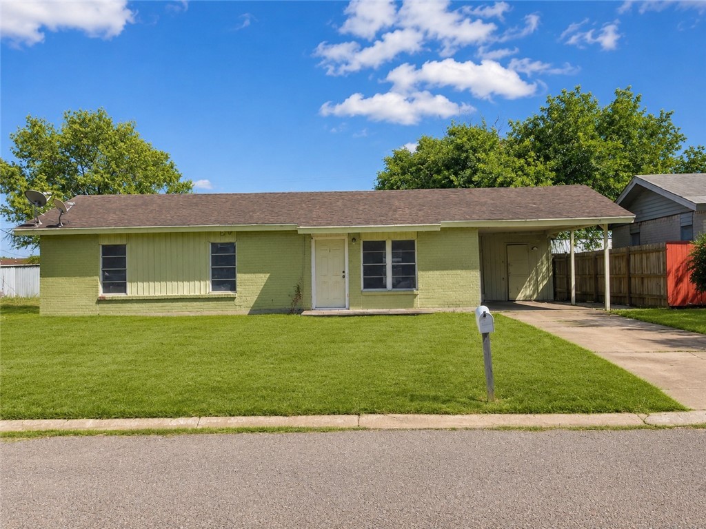 910 S Frans Street Hebbronville TX 78361