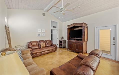 2212 State Highway 361 205 Port Aransas TX 78373