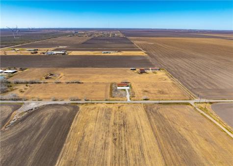 2061 County Road 53 Corpus Christi TX 78415
