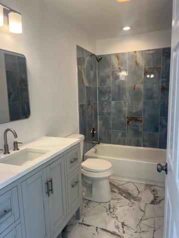 408 W Royal Oak Lane Rockport TX 78382