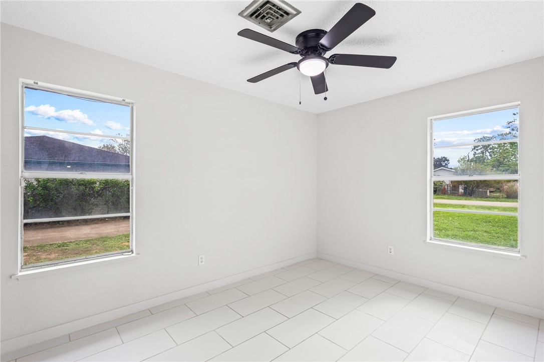 13106 Mcburnett Drive Corpus Christi TX 78410