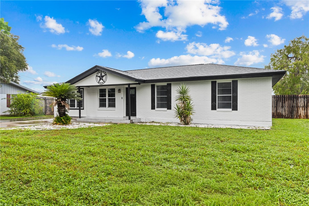 13106 Mcburnett Drive Corpus Christi TX 78410