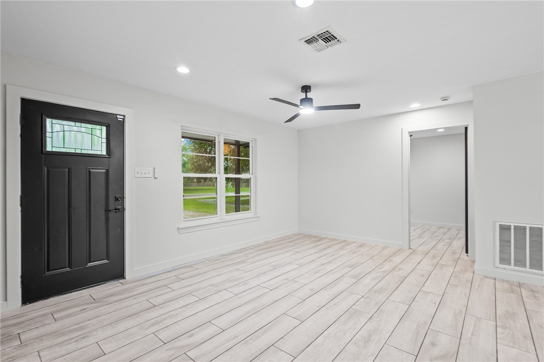13106 Mcburnett Drive Corpus Christi TX 78410