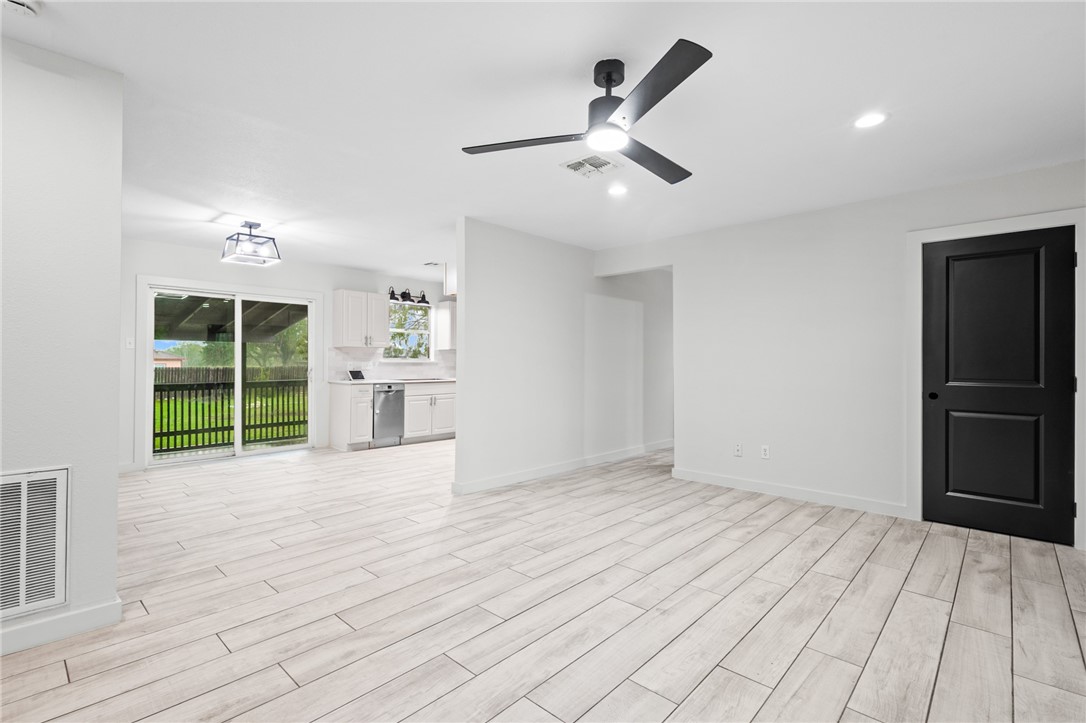 13106 Mcburnett Drive Corpus Christi TX 78410