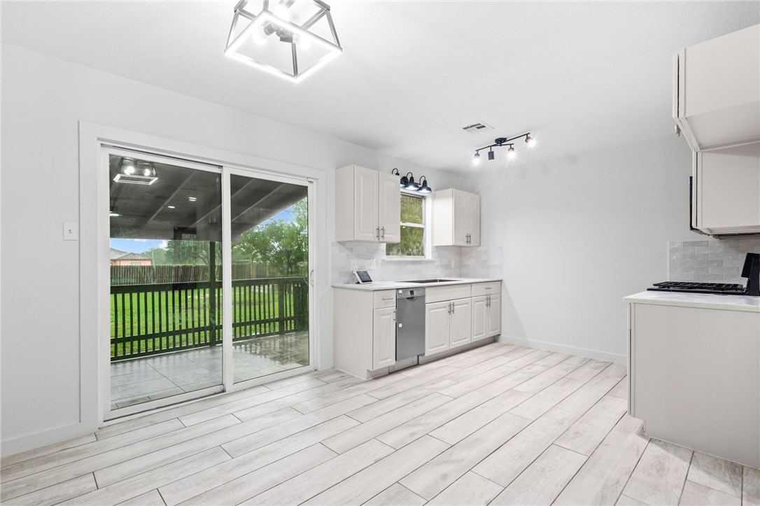13106 Mcburnett Drive Corpus Christi TX 78410