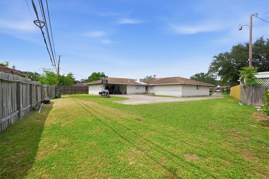 4213 Biltmore Drive Corpus Christi TX 78413