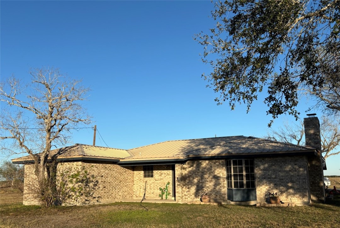 365 County Road 1341 Alice TX 78332
